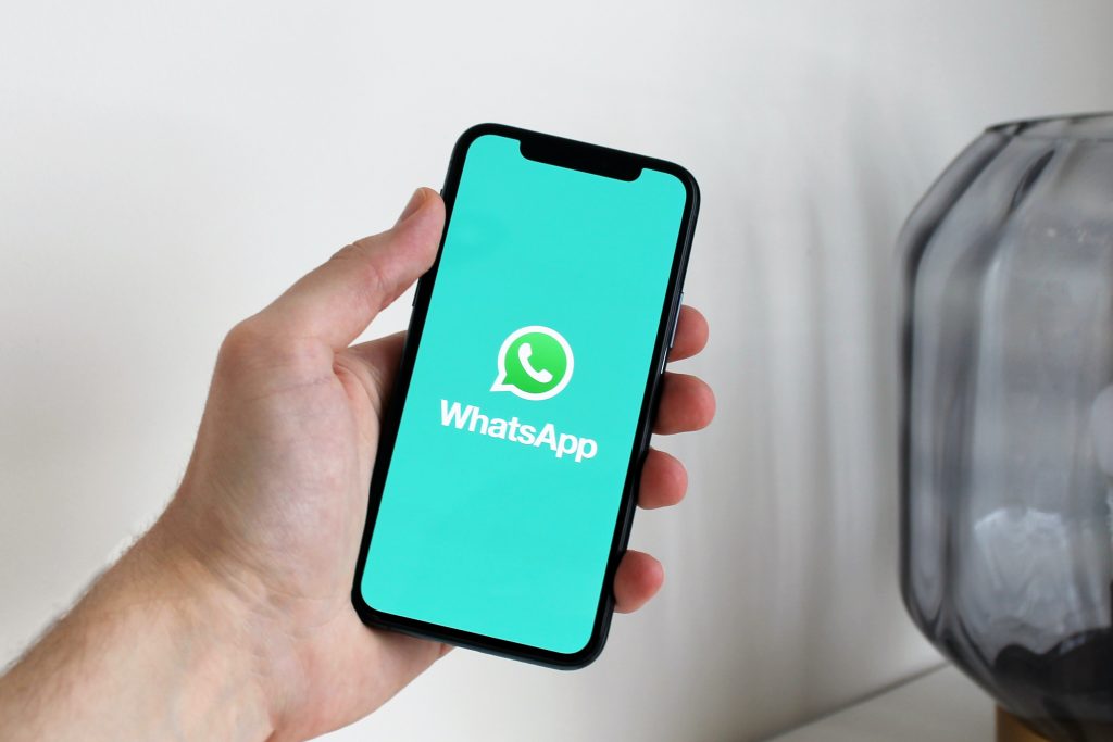 Cara-Menggunakan-Whatsapp-di-Laptop-TERBARU-2022