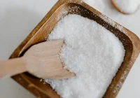 Cara Mengusir Lalat dengan Garam yang Ampuh. Rumah Bebas Lalat!